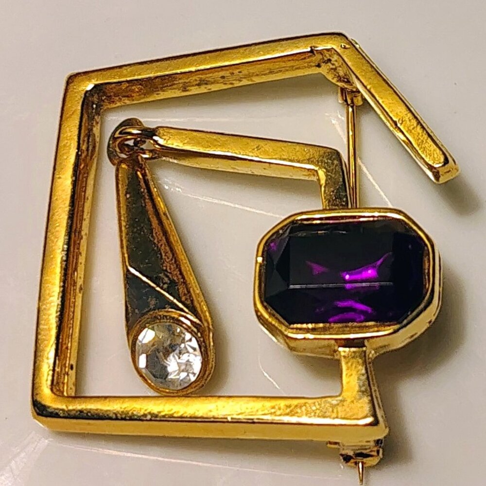Vtg Angular Brooch Purple Lucite Abstract Design MCM Rhinestone MOD Gold Tone